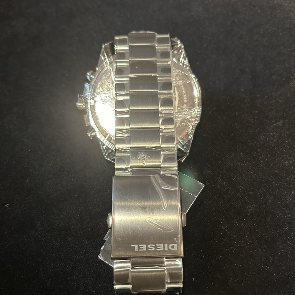 Diesel Mega Chief Chronograph Gunmetal Grey Dial Mens Watch DZ4282‎ - Picture 14 of 16